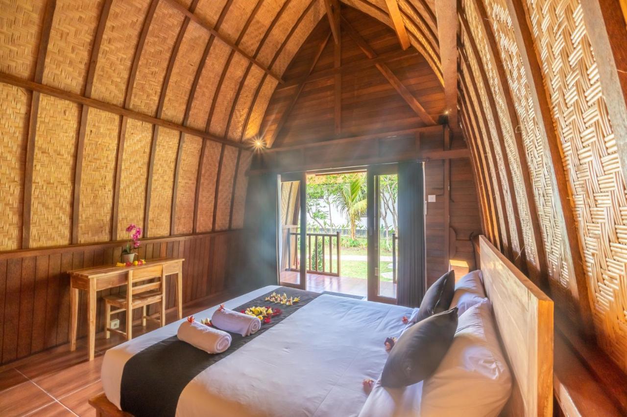 Wooden Puri Guesthouse Uluwatu Zewnętrze zdjęcie