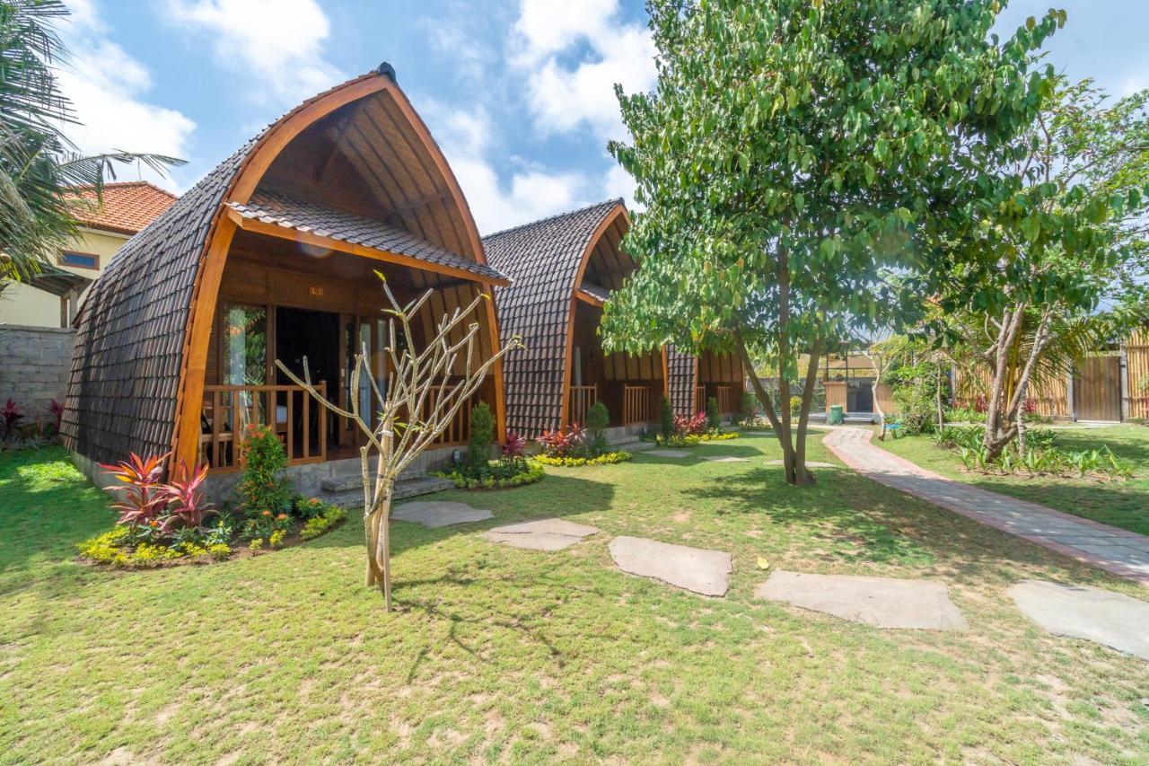 Wooden Puri Guesthouse Uluwatu Zewnętrze zdjęcie