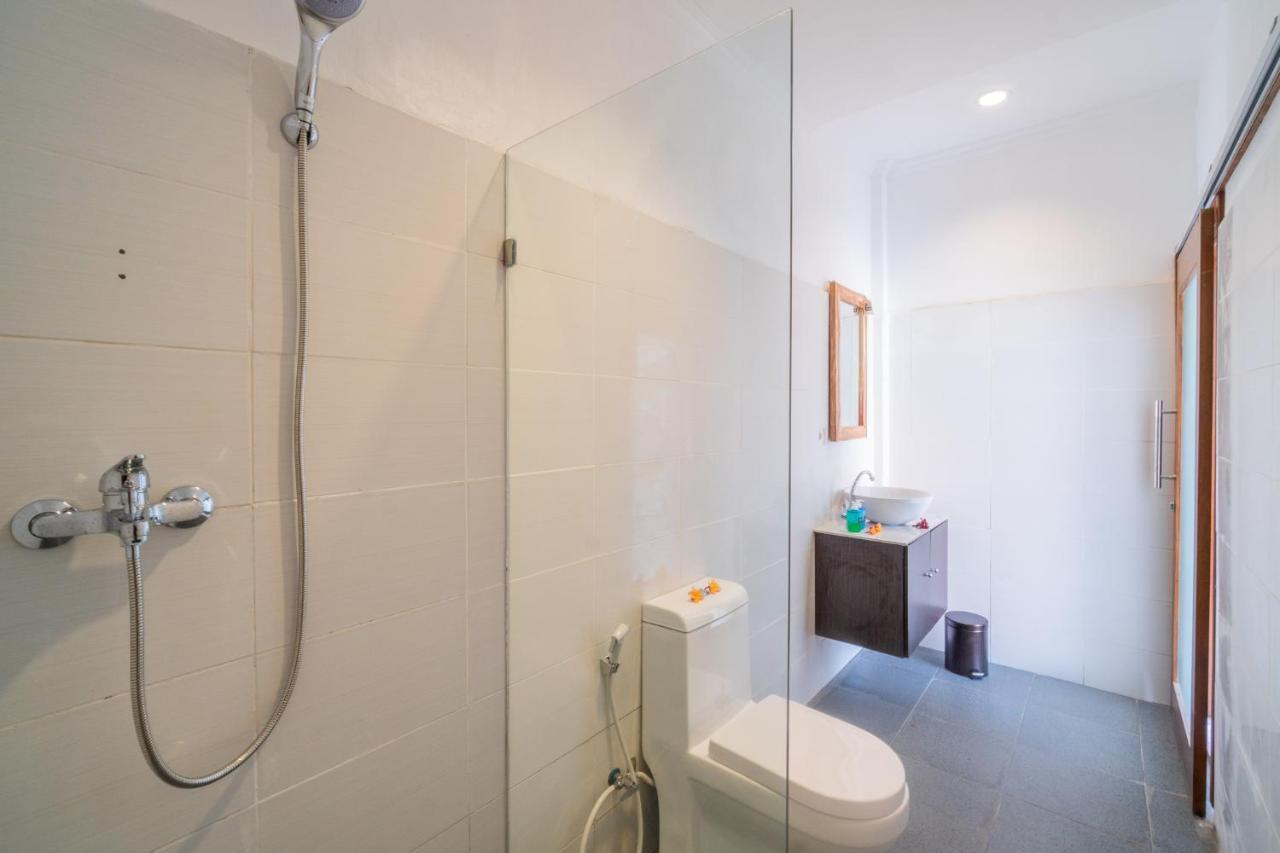 Wooden Puri Guesthouse Uluwatu Zewnętrze zdjęcie