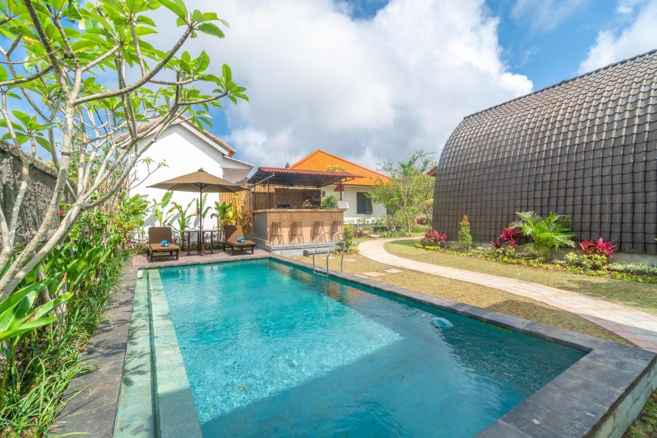 Wooden Puri Guesthouse Uluwatu Zewnętrze zdjęcie
